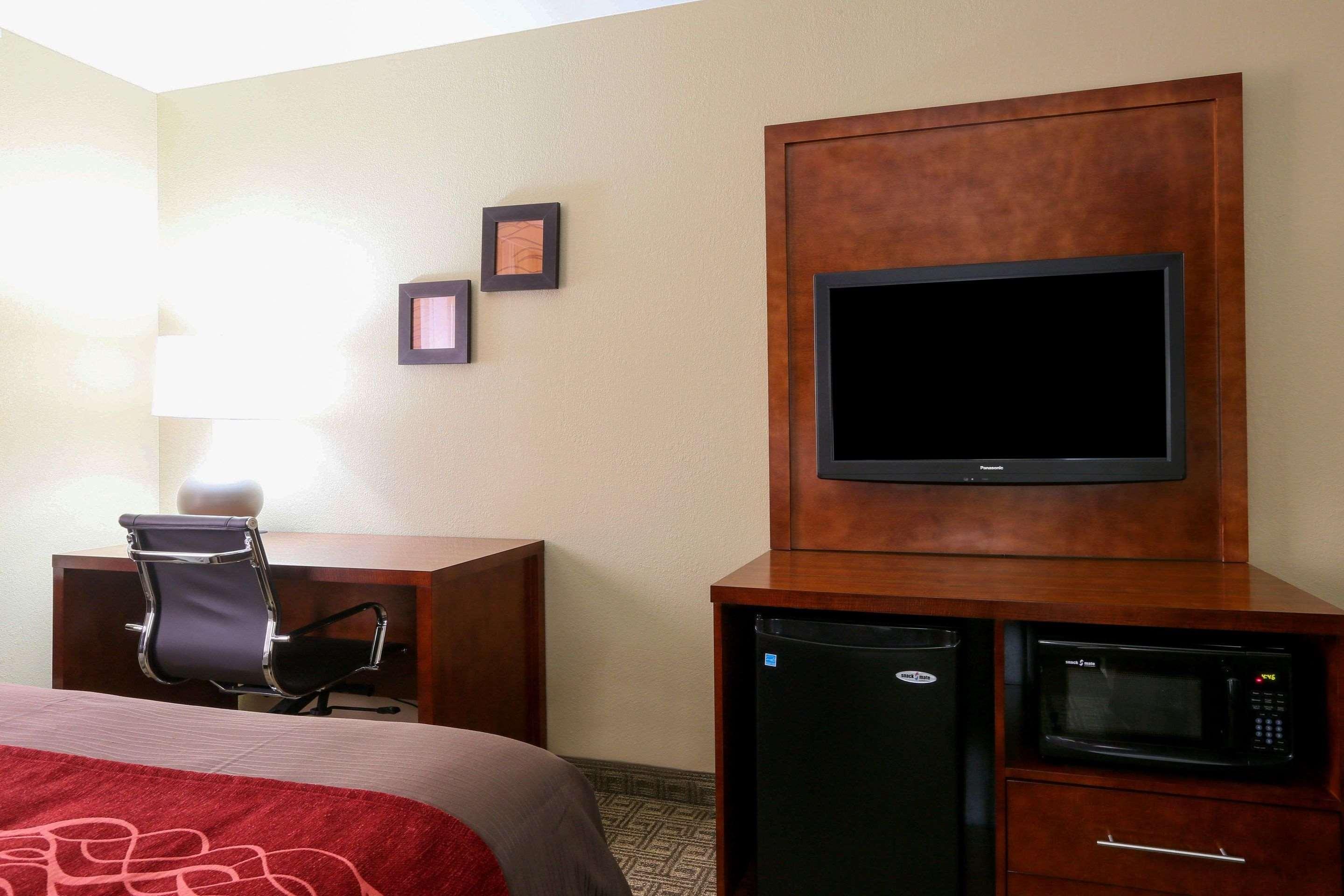 Comfort Inn & Suites Leeds I-20 Exteriör bild